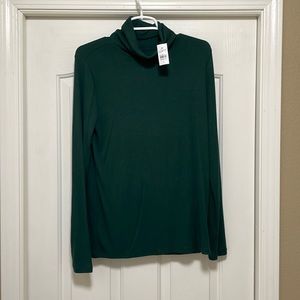 NWT Loft Turtleneck Green L